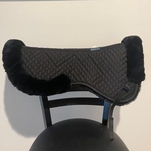 Dover Sheepskin Half Pad